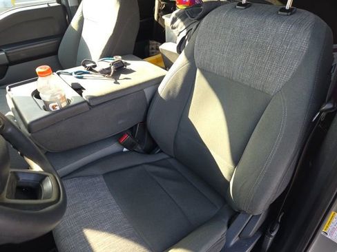 Used 2023 Ford F150 XLT image 23