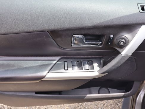 Used 2013 Ford Edge SEL image 15