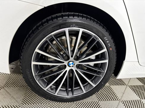 Used 2023 BMW 530i w/ Convenience Package RWD image 33