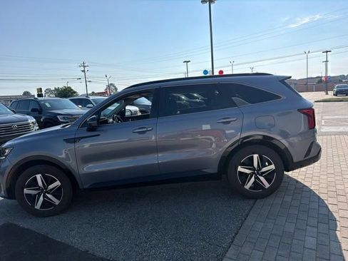 Used 2021 Kia Sorento S w/ Panoramic Sunroof Package FWD image 7