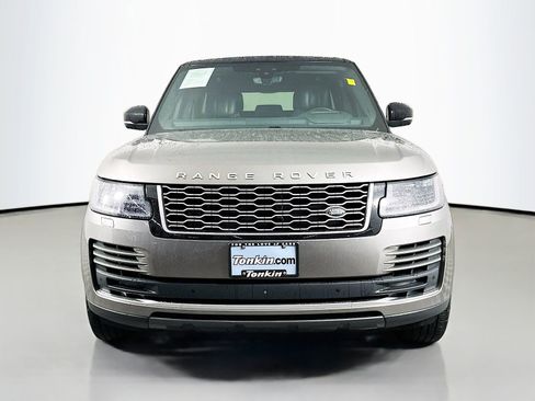 Used 2018 Land Rover Range Rover Supercharged image 2