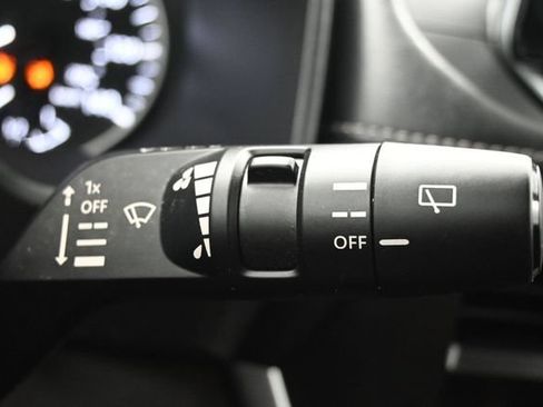 Used 2026 Nissan Rogue SV AWD/4WD image 20