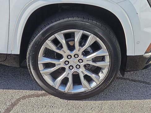 Used 2024 GMC Acadia Denali w/ Super Cruise Package AWD/4WD image 17