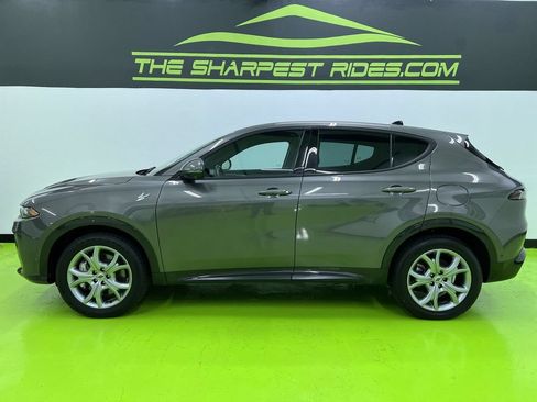 Used 2024 Dodge Hornet R/T w/ Tech Pack w/o Parking AWD/4WD image 6
