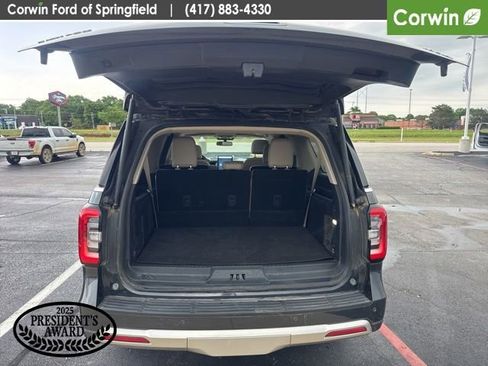 Used 2022 Ford Expedition Max Limited AWD/4WD image 26