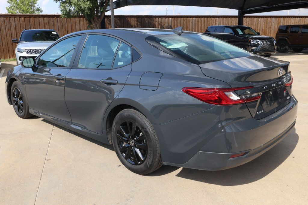 Used 2026 Toyota Camry LE FWD image 7