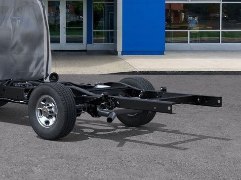 New 2026 Chevrolet Express 3500 w/ Power Convenience Package RWD image 35