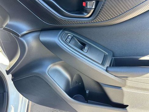 Used 2023 Subaru Crosstrek 2.0i image 14