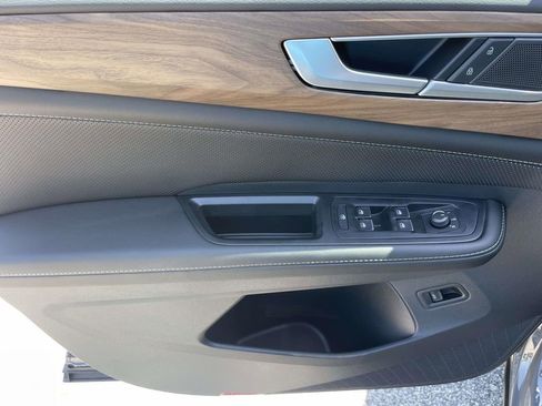 New 2026 Volkswagen Atlas SE FWD image 18