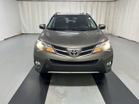 Used 2014 Toyota RAV4 Limited AWD/4WD image 3