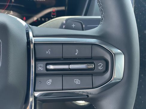 New 2026 GMC Terrain Elevation w/ Technology Package II FWD image 12