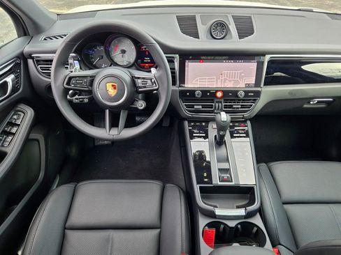 New 2026 Porsche Macan S image 34
