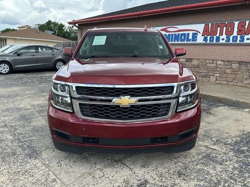 Used 2015 Chevrolet Suburban LT RWD image 4