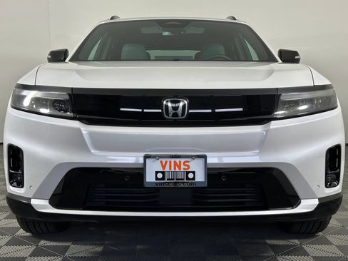 Used 2024 Honda Prologue Touring image 18