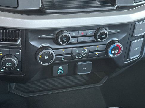 New 2026 Ford F250 4x4 Crew Cab Super Duty image 19