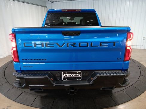 New 2026 Chevrolet Silverado 1500 LT Trail Boss w/ Dark Appearance Package image 7