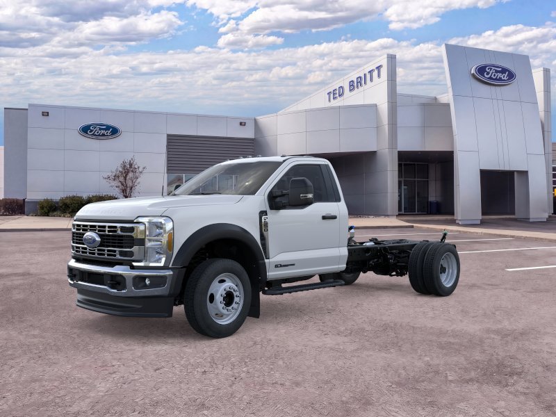 New 2026 Ford F550 4x4 Regular Cab Super Duty image 2