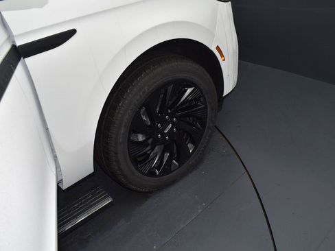 New 2025 Lincoln Navigator L Reserve w/ Jet Appearance Package image 20