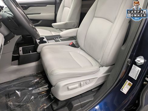 Used 2023 Honda Odyssey Touring image 10