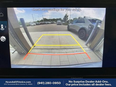Certified 2023 Hyundai Santa Fe SEL w/ Cargo Package AWD/4WD image 4