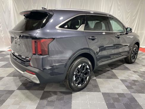 New 2026 Kia Sorento S AWD/4WD image 4
