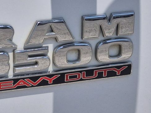 Used 2016 RAM 3500 Tradesman w/ Power Accessory Group image 7