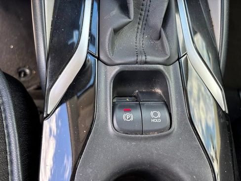Used 2020 Toyota Corolla LE w/ Carpet Mat Package (TMS) FWD image 23