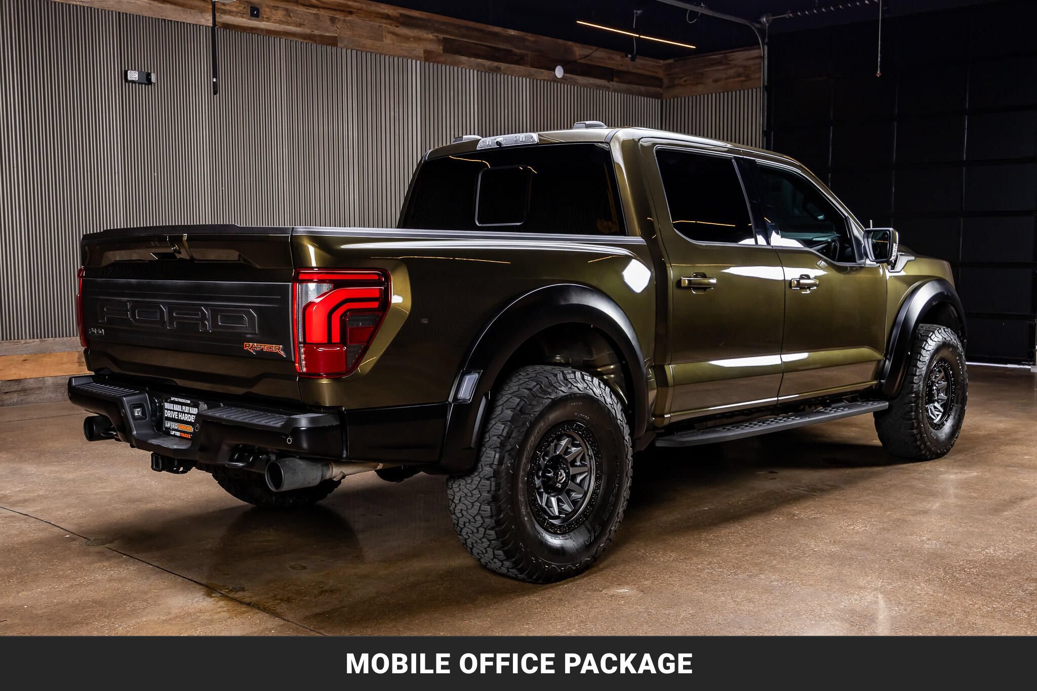 Used 2024 Ford F150 Raptor AWD/4WD image 9