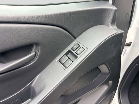 New 2026 Nissan Frontier S image 9