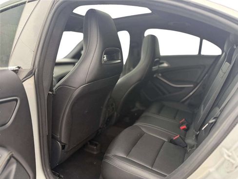 Used 2016 Mercedes-Benz CLA 250 image 14