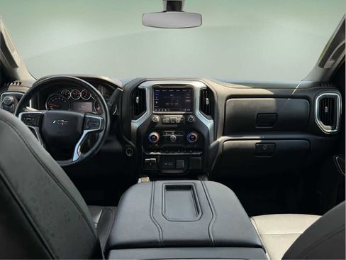 Used 2020 Chevrolet Silverado 1500 LT Trail Boss AWD/4WD image 48