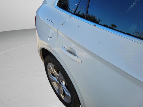 Used 2023 Audi Q5 2.0T Prestige image 13