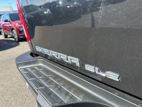 Used 2012 GMC Sierra 2500 SLE w/ SLE Preferred Package AWD/4WD image 12