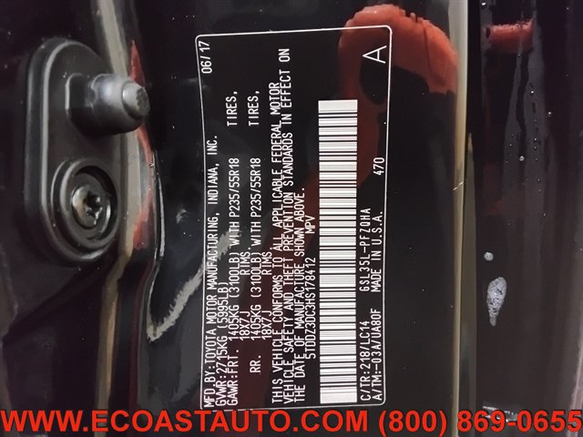 Used 2017 Toyota Sienna XLE w/ XLE Navigation Package AWD/4WD image 18