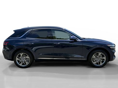 Used 2025 Genesis GV70 2.5T AWD/4WD image 6