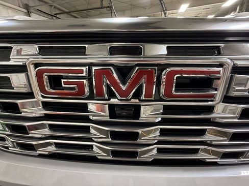 New 2026 GMC Terrain Denali image 30