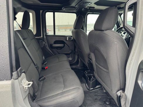 Used 2020 Jeep Wrangler Unlimited Sport image 10