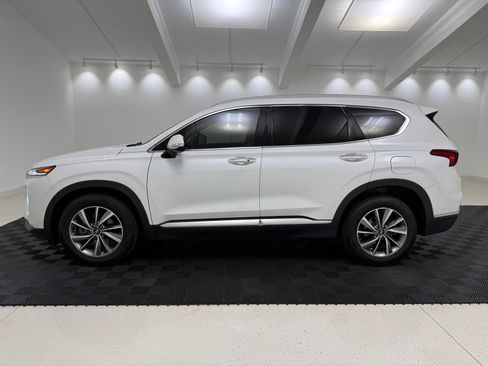 Used 2020 Hyundai Santa Fe SEL w/ Convenience + Premium Package FWD image 4