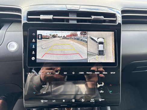 Used 2024 Hyundai Santa Cruz Limited image 25