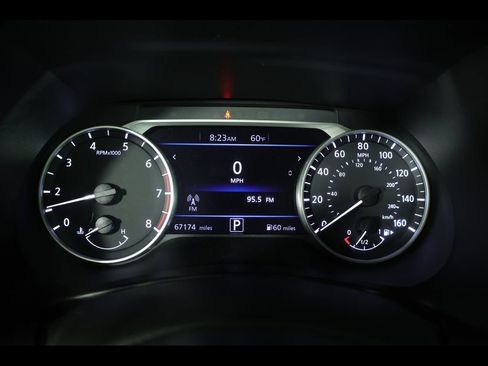 Used 2021 Nissan Sentra SV w/ Trunk Package FWD image 22