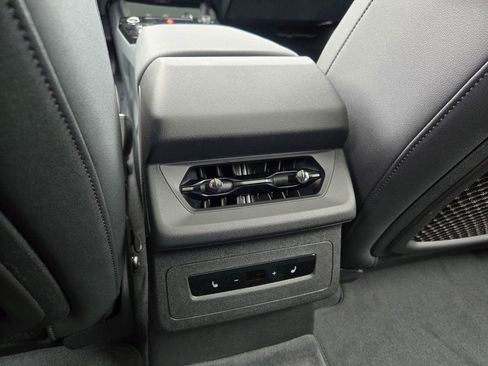 New 2025 Audi A6 e-tron Premium Plus image 11