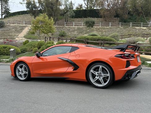 Used 2025 Chevrolet Corvette Stingray Coupe w/ 1LT RWD image 5