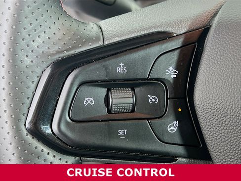 Used 2025 Chevrolet TrailBlazer RS w/ Convenience Package image 14