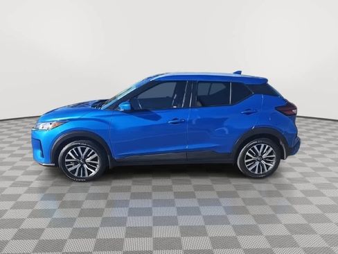 Used 2023 Nissan Kicks SV image 5