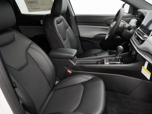 New 2026 Jeep Compass Latitude image 33