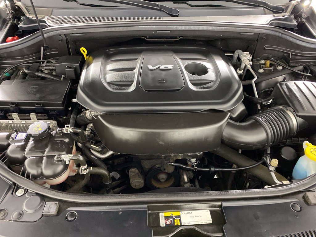 Used 2019 Jeep Grand Cherokee Overland AWD/4WD image 35