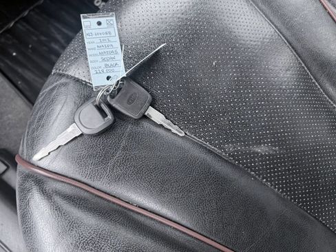 Used 2012 MAZDA MAZDA5 Grand Touring FWD image 28