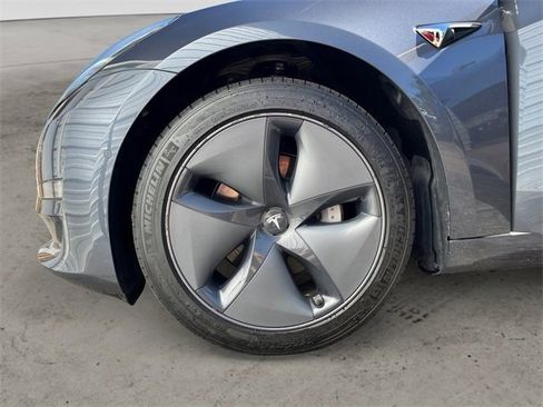 Used 2019 Tesla Model 3 Long Range image 15