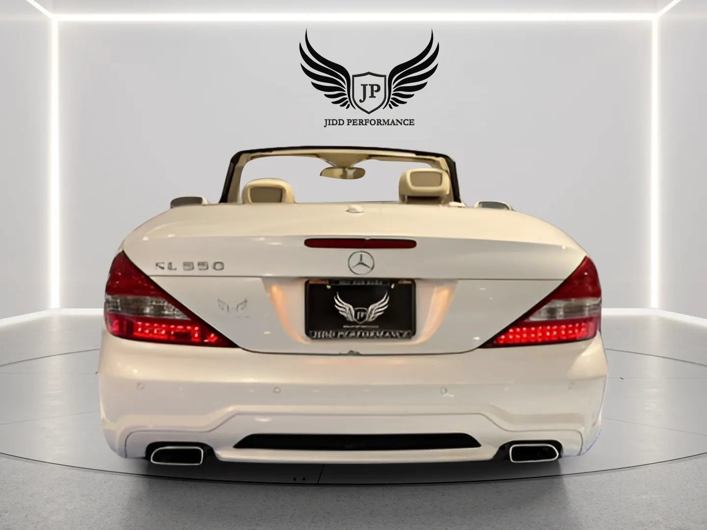 Used 2012 Mercedes-Benz SL 550 image 10