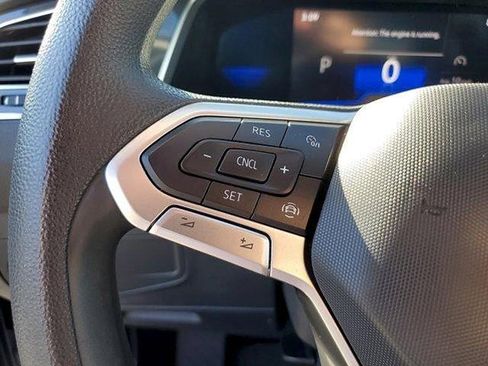 Certified 2022 Volkswagen Tiguan S image 28